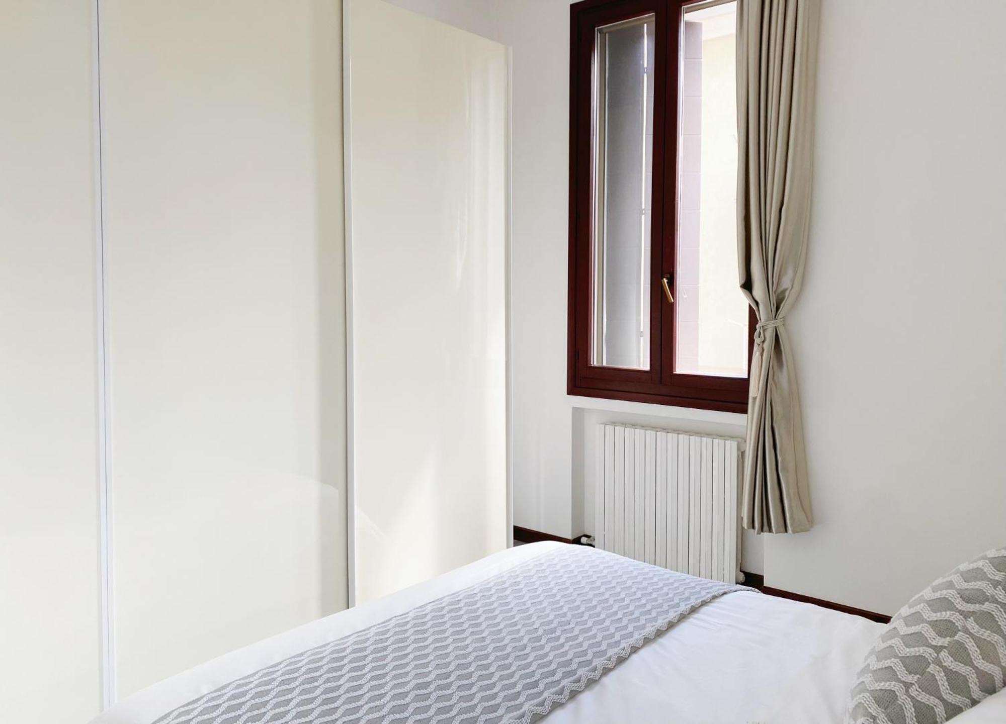Gris Apartment: Venice Mestre Esterno foto